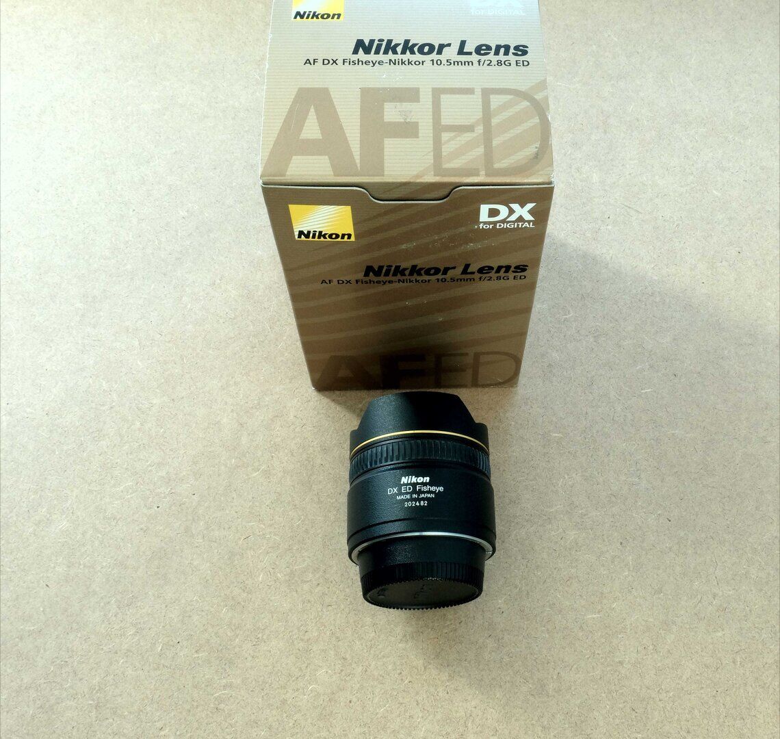 Nikon Nikkor Fisheye 10.5mm